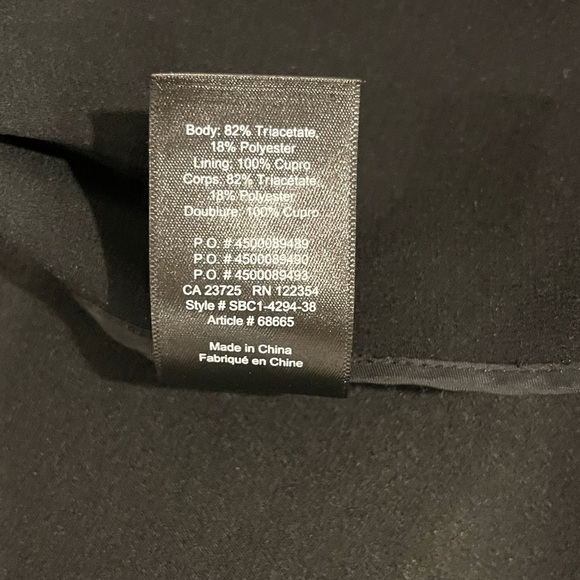 Aritzia Babaton Delos Blazer Black Drape Size 0 Cupro Crepe Minimalist Career - Picture 8 of 8